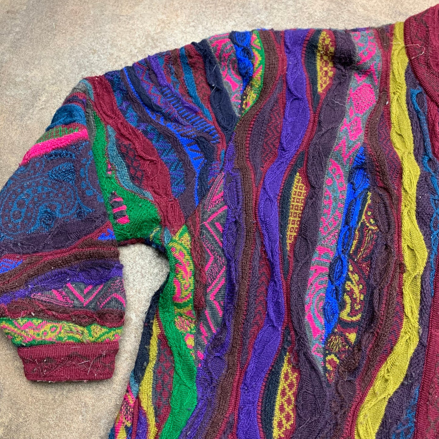 COOGI 00s chunky knit 3D cardigan
