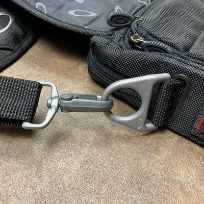 Oakley 00s technical laptop bag