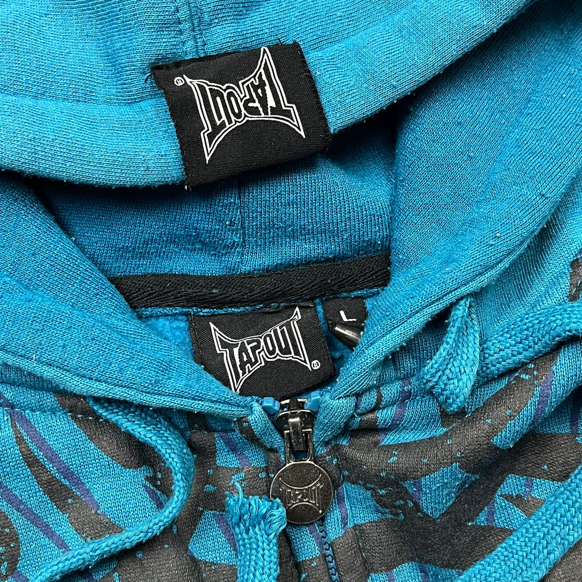 Tapout 00s graphic zip hoodie (L)