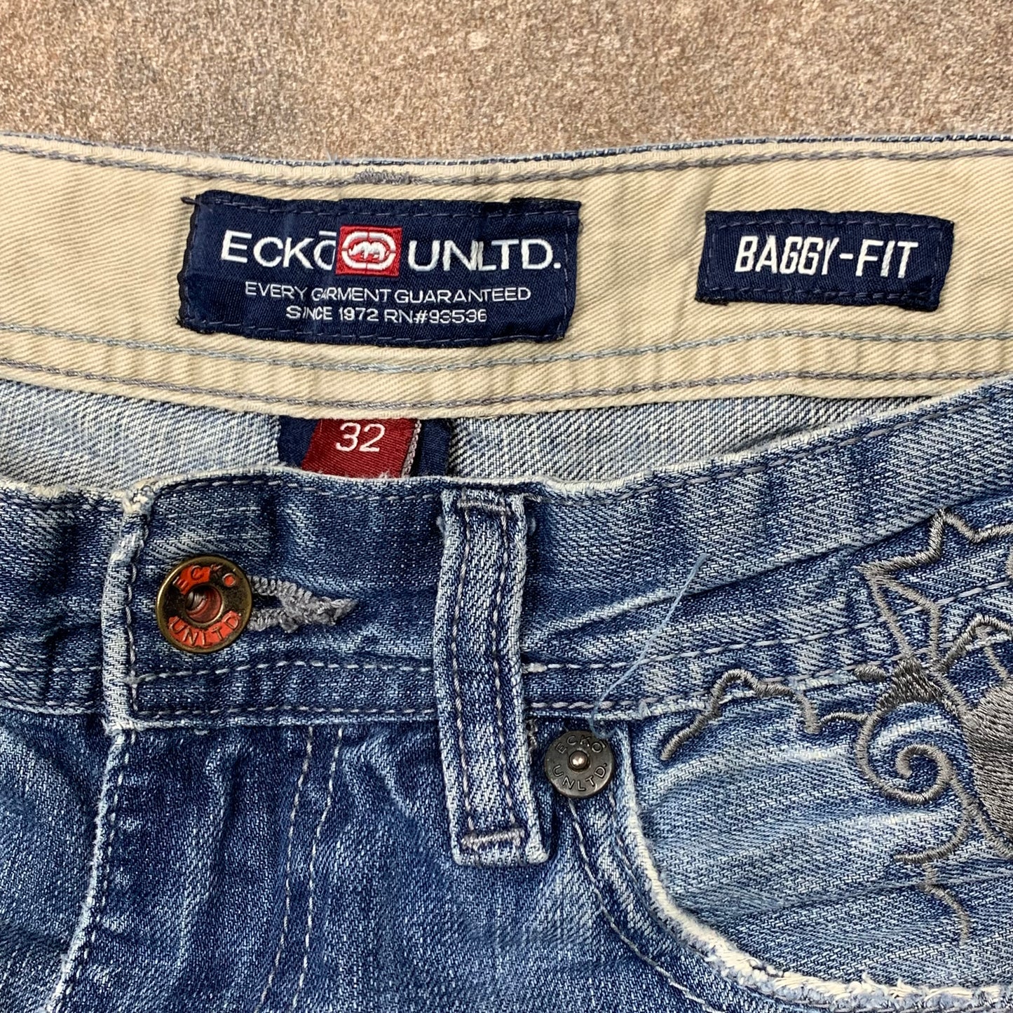 Ecko Unltd. 00s baggy graphic jeans