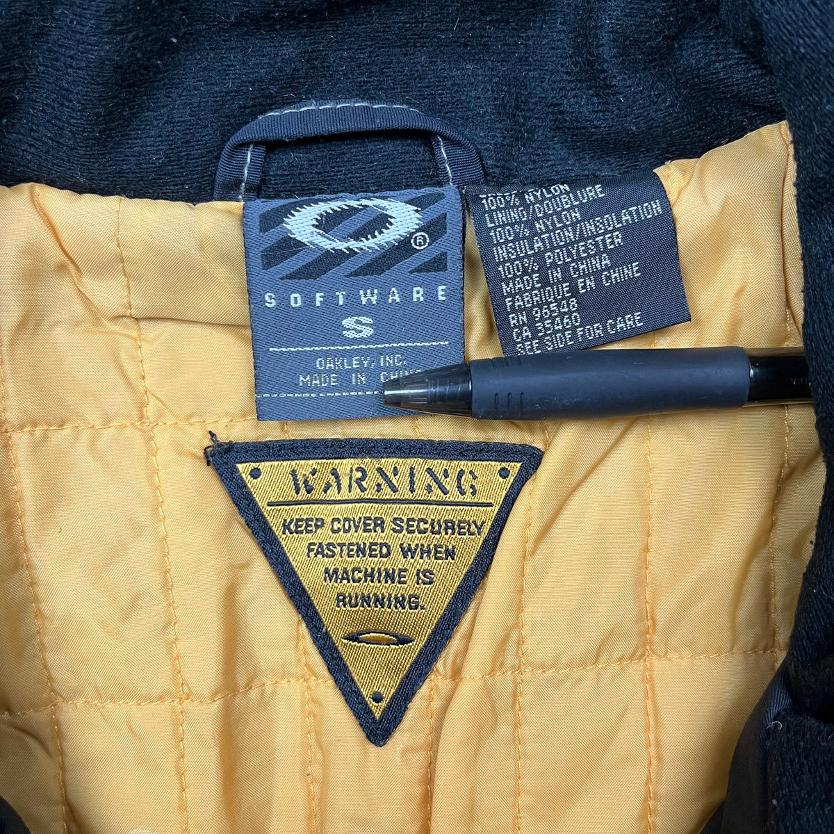 Oakley Software 90s utilised ski jacket (S)