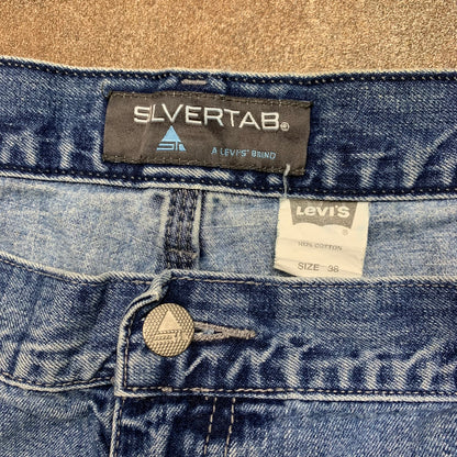 Levi's Silvertab 00s blue baggy carpenter jorts