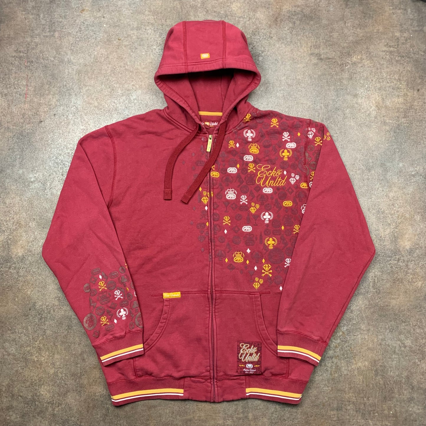 Ecko Unltd. 00s embroidered graphic hoodie (L)