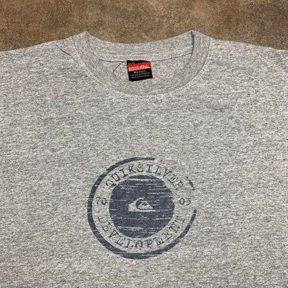 Quiksilver 90s grey blue graphic boxy tee