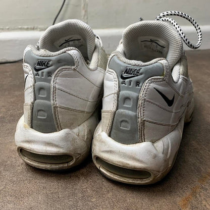 Nike Air Max 95 white black trainers