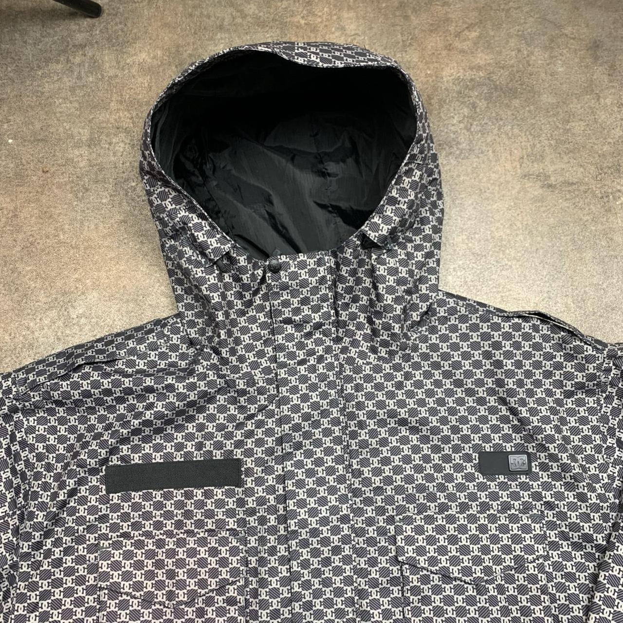DC Shoes 00s graphic checked grey ski jacket