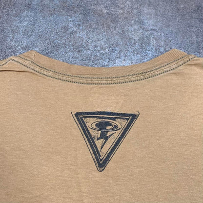 Oakley Elite 00s mustard yellow graphic tee