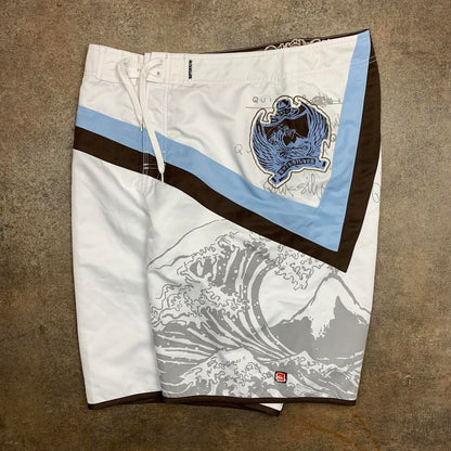Quiksilver 00s white graphic baggy boardshorts