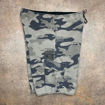 Billabong 00s camo graphic boardshorts
