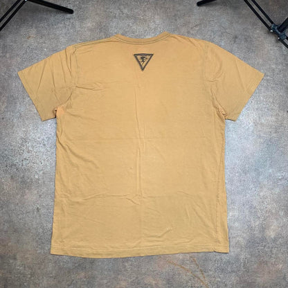 Oakley Elite 00s mustard yellow graphic tee
