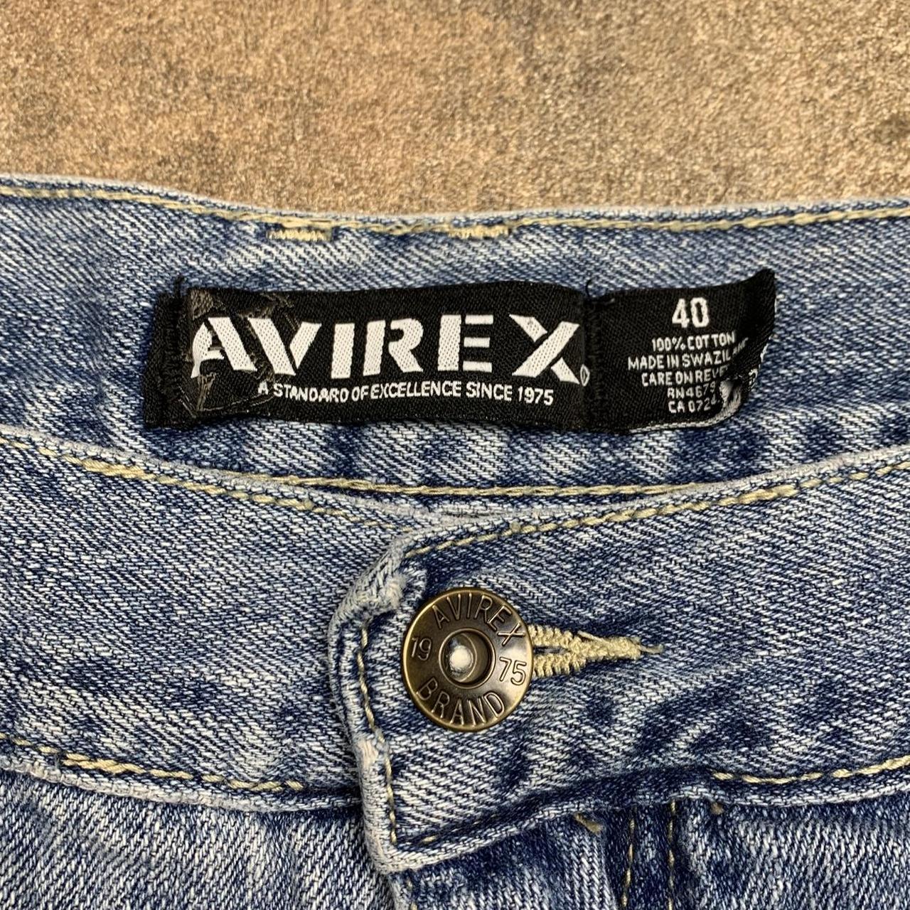 Avirex 00s baggy blue graphic jorts