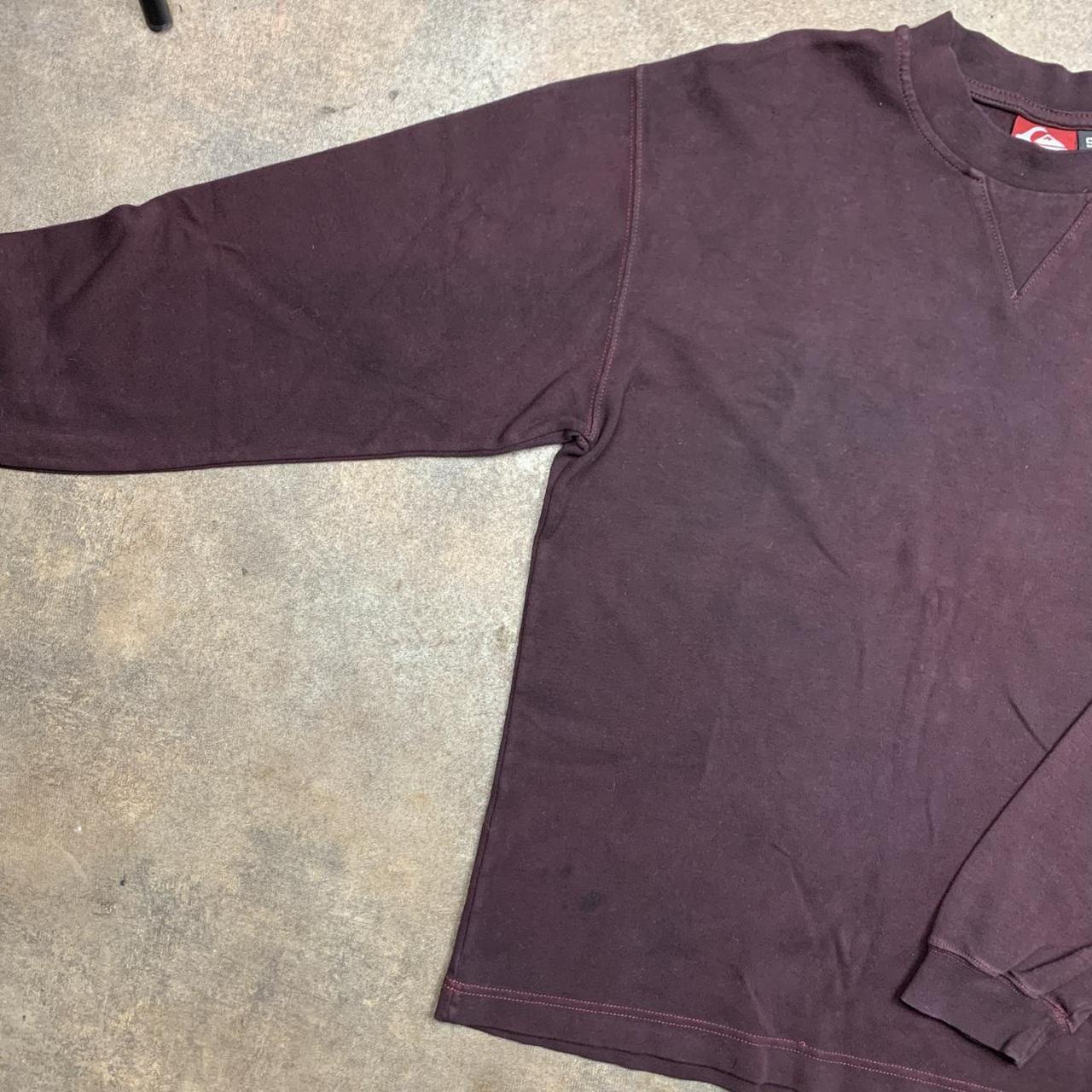Quiksilver 00s maroon long sleeve tee