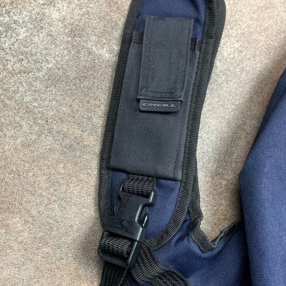 O'Neill 00s navy logo sling bag