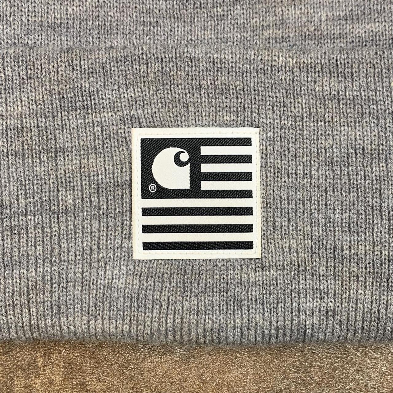 Carhartt W.I.P light grey logo beanie