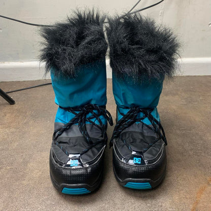 DC Shoes 00s blue black fur lined snow boots