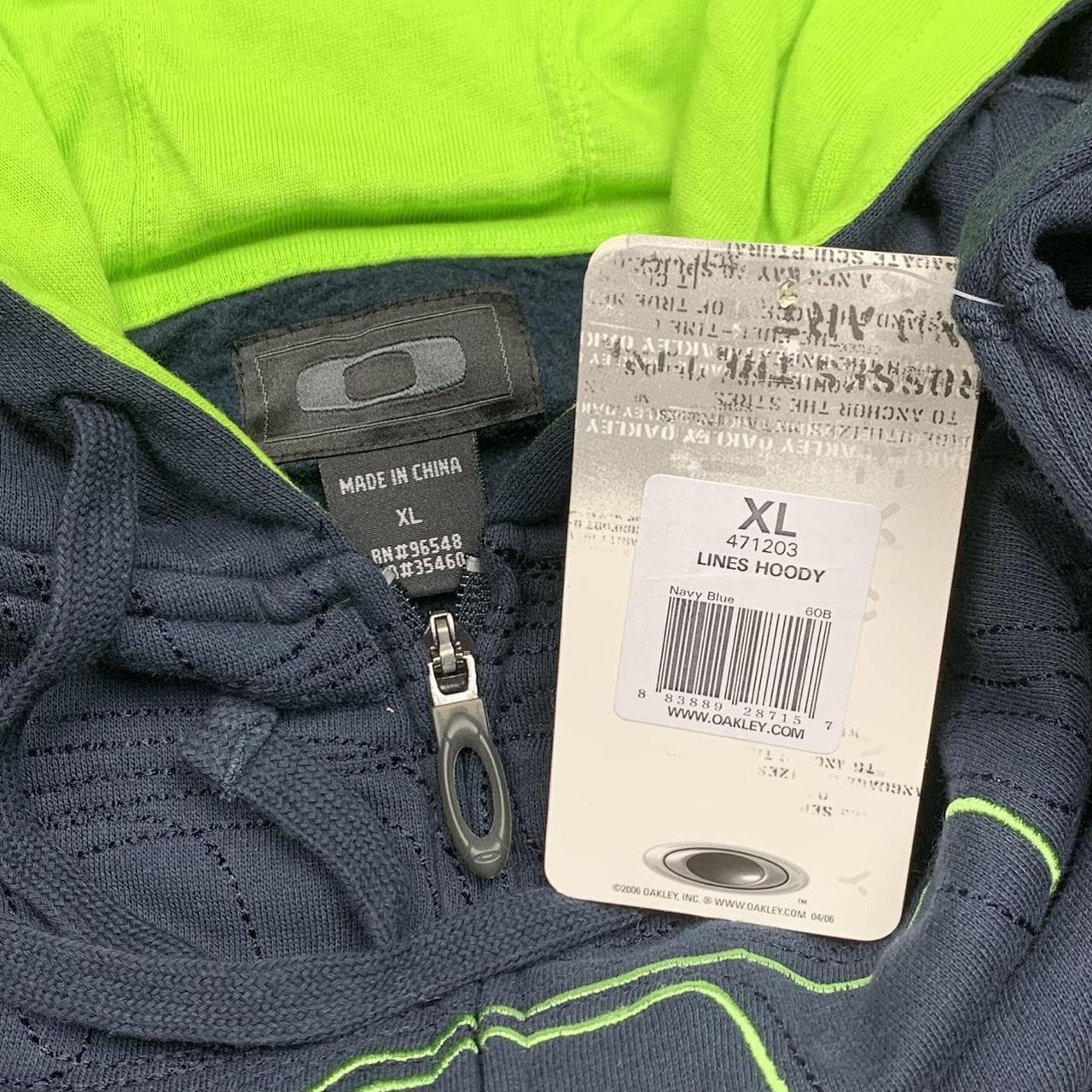 Oakley 00s navy green graphic boxy zip hoodie