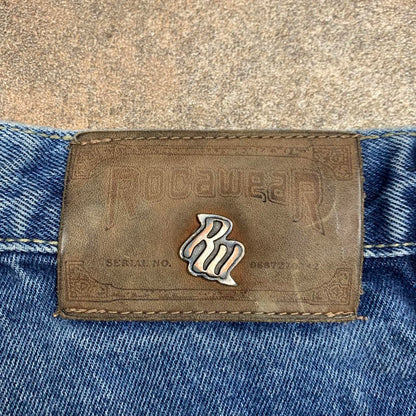 Rocawear 00s baggy carpenter denim jorts