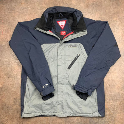 Oakley Software Road Fuel 90s utilised ski jacket