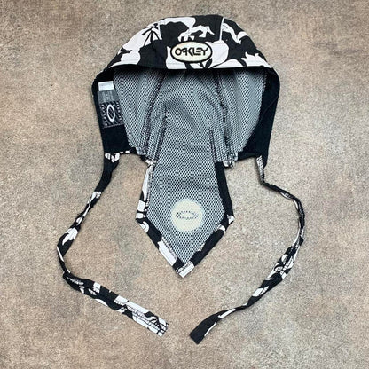 Oakley Software 90s floral black white graphic bandana