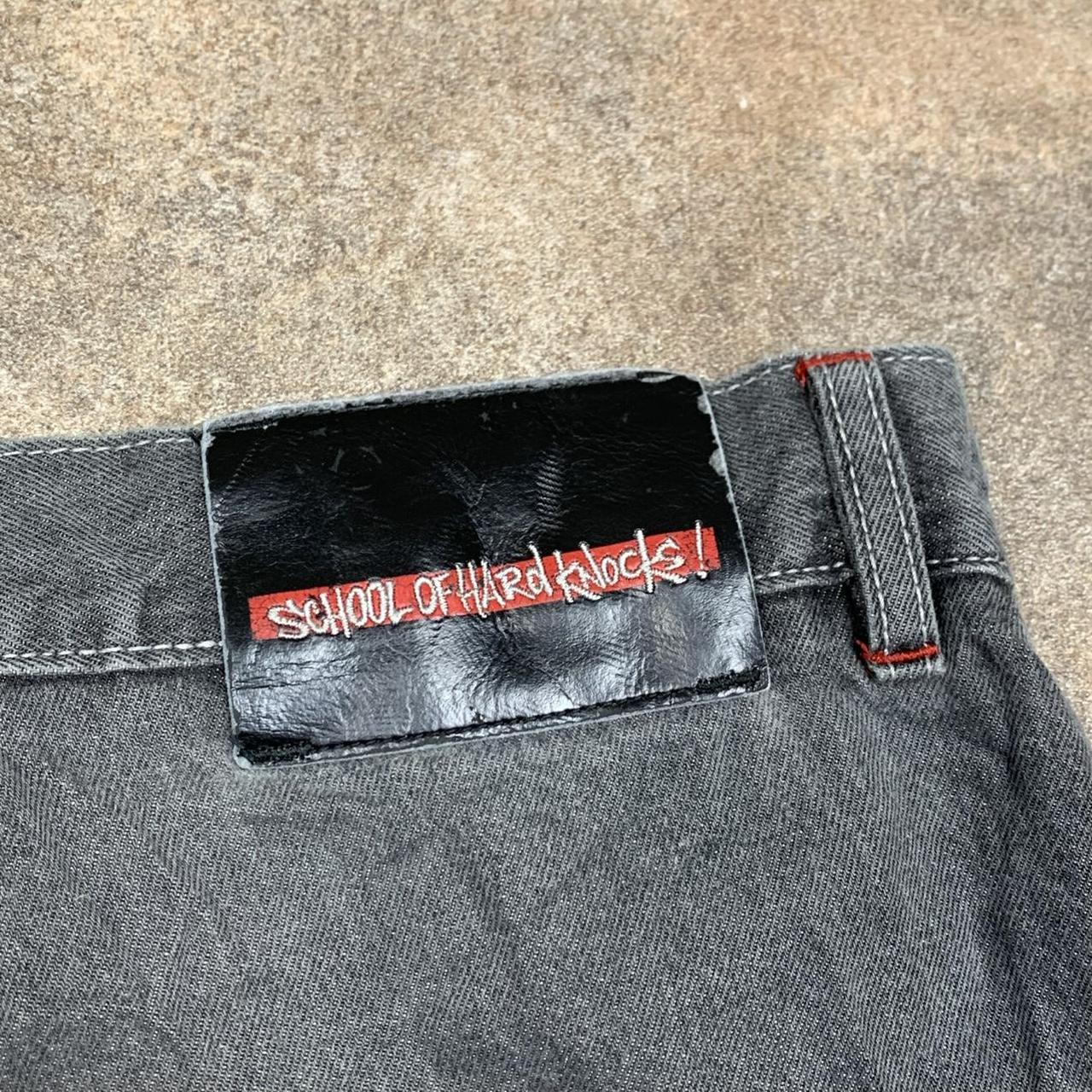 School Of Hard Knocks 90s baggy graphic black grey jorts