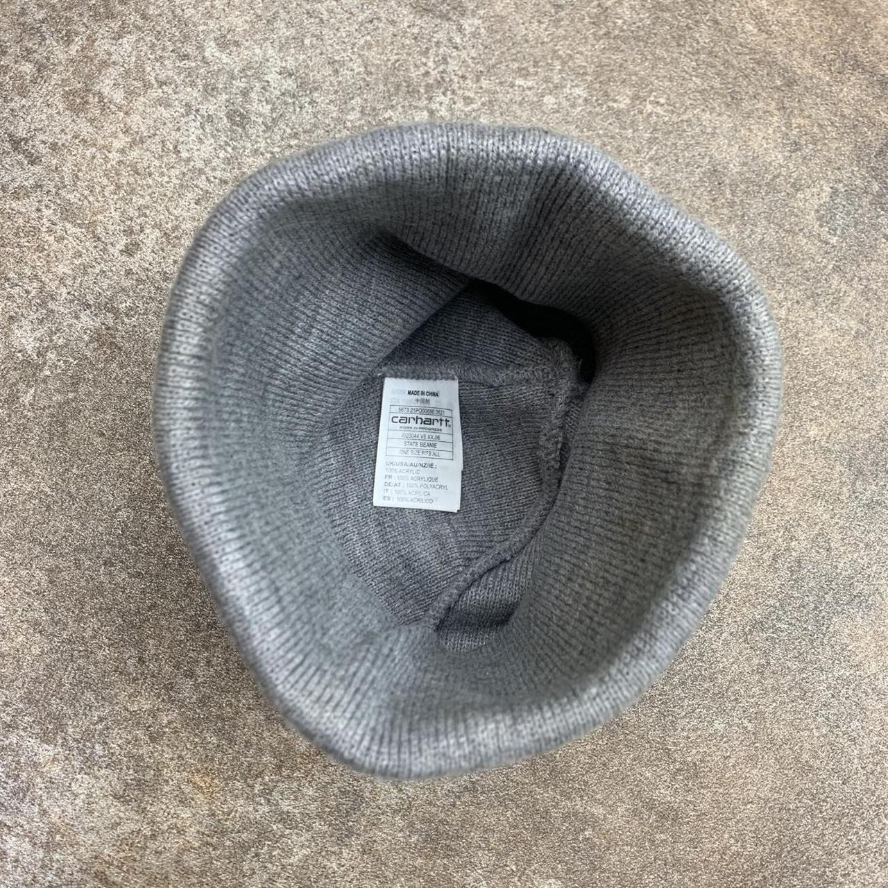 Carhartt W.I.P light grey logo beanie