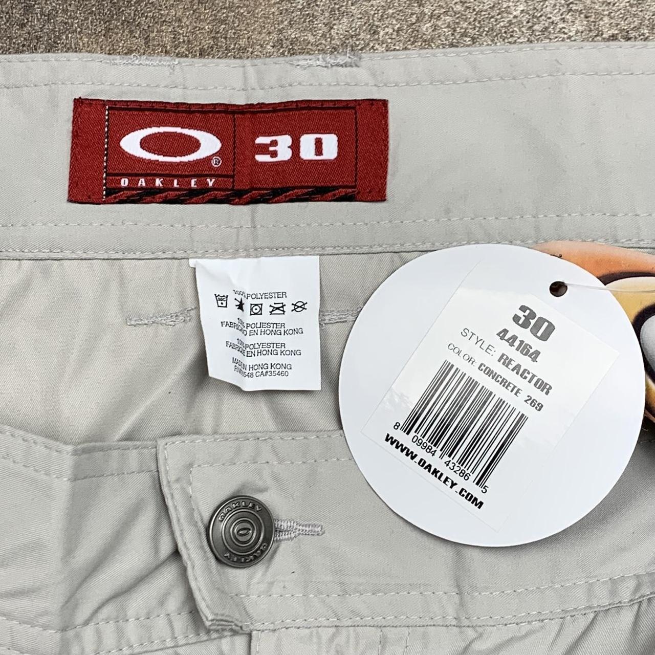 Oakley Software 00s white baggy cargo shorts