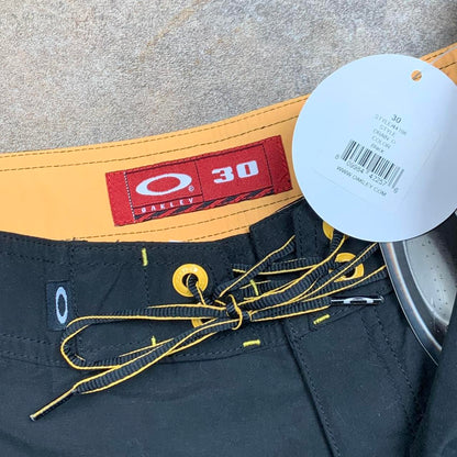 Oakley Software 00s black baggy boardshorts