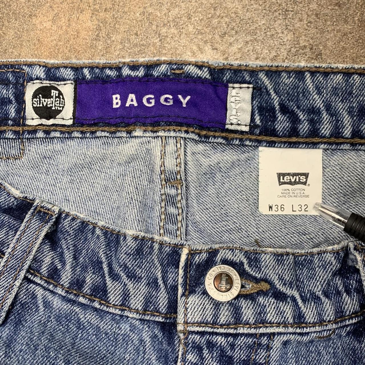 Levi’s Silvertab 90s baggy blue faded denim jeans