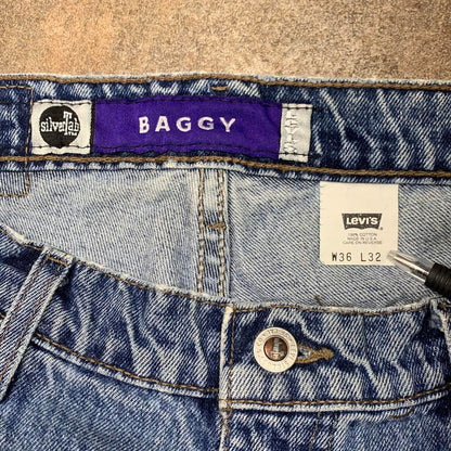 Levi’s Silvertab 90s baggy blue faded denim jeans
