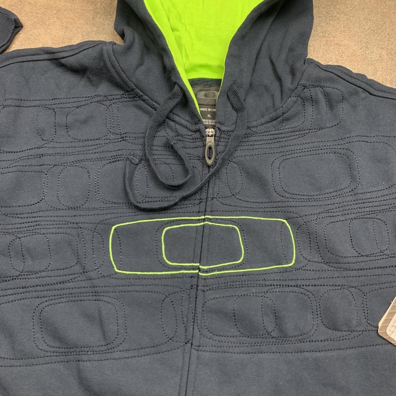 Oakley 00s navy green graphic boxy zip hoodie