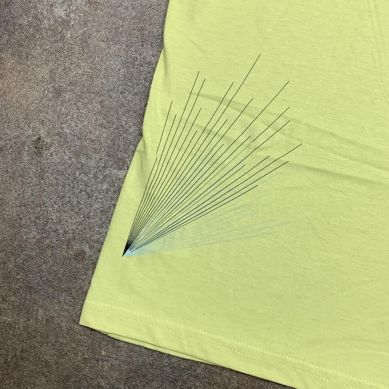 Oakley 00s yellow graphic logo tee