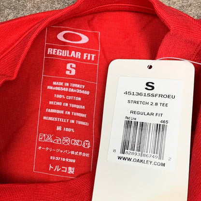 Oakley 00s red cut and sew graphic tee