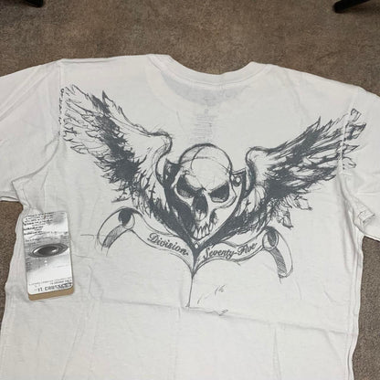 Oakley Flying Tiger 00s white graphic tee