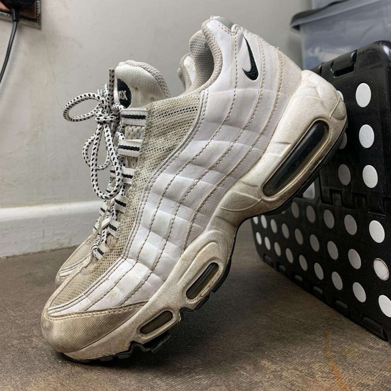 Nike Air Max 95 white black trainers
