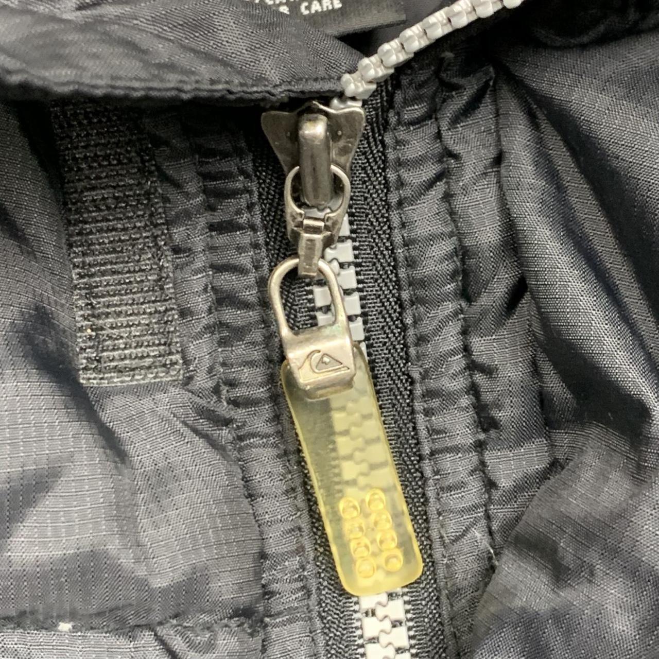 Quiksilver 90s puffer jacket (XL)