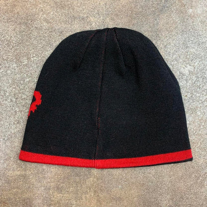 Fox Racing 00s reversible black red graphic skully beanie