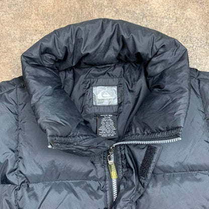 Quiksilver 90s puffer jacket (XL)