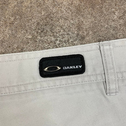 Oakley Software 00s cream baggy shorts