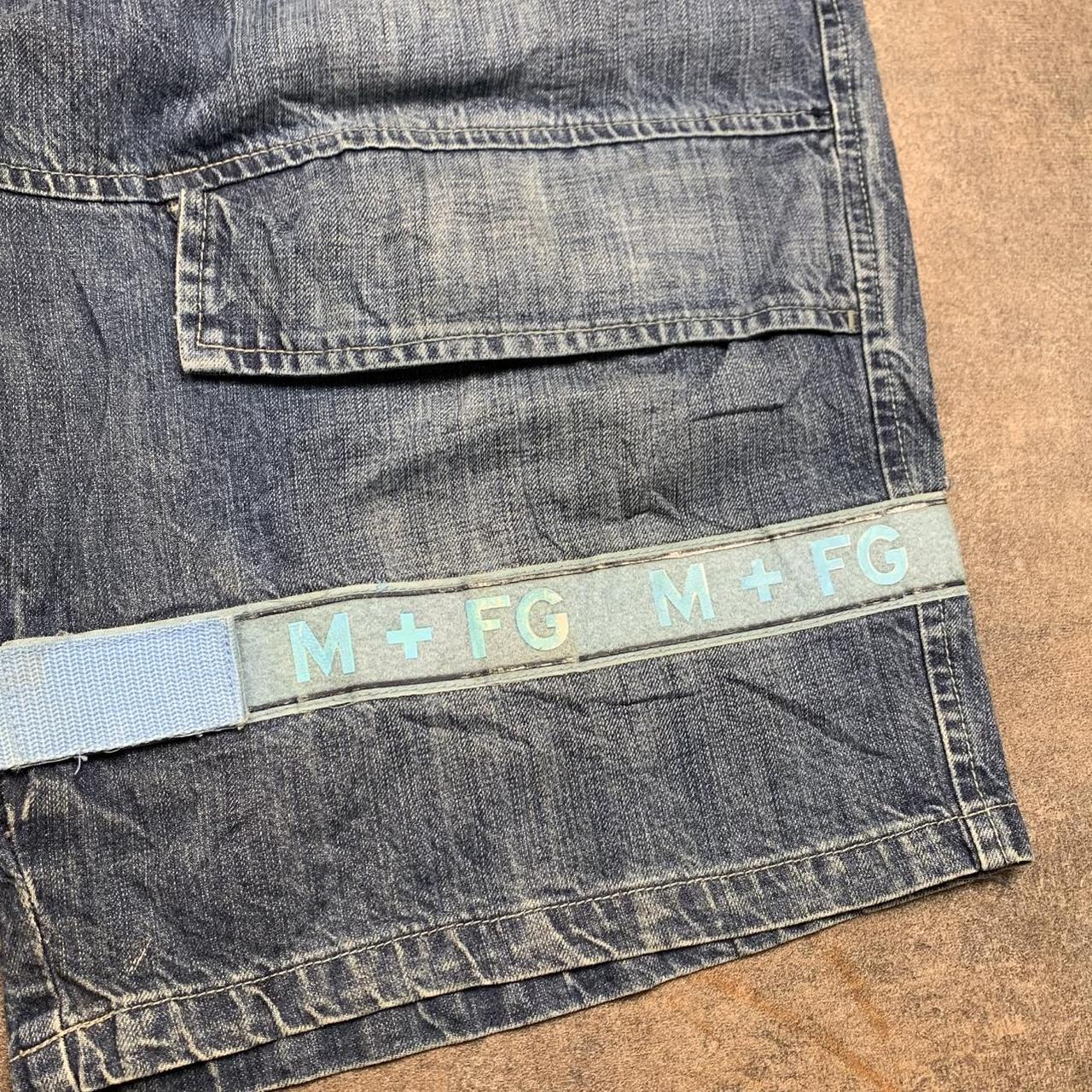 Marithé + François Girbaud 00s baggy velcro jorts (40")