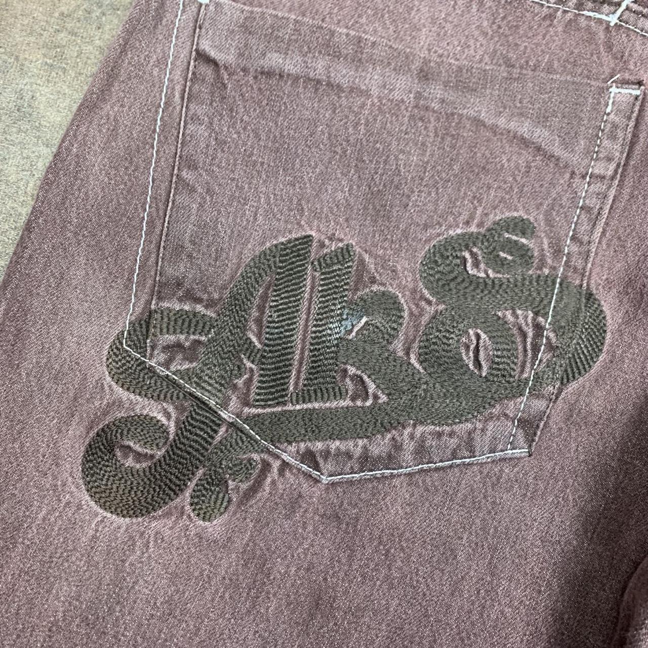 Akademiks 90s baggy graphic maroon denim jeans