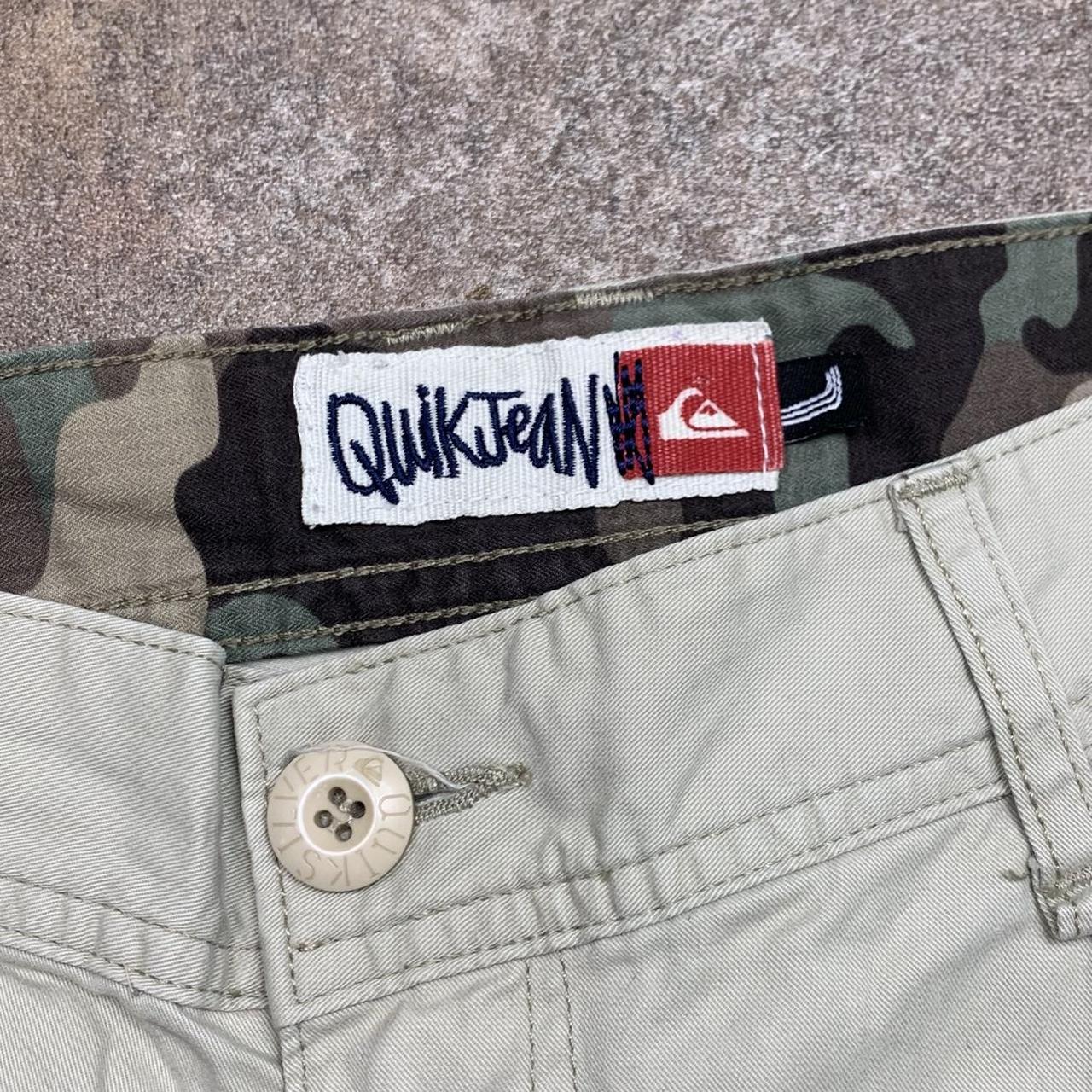 Quiksilver 00s baggy graphic jorts (36")