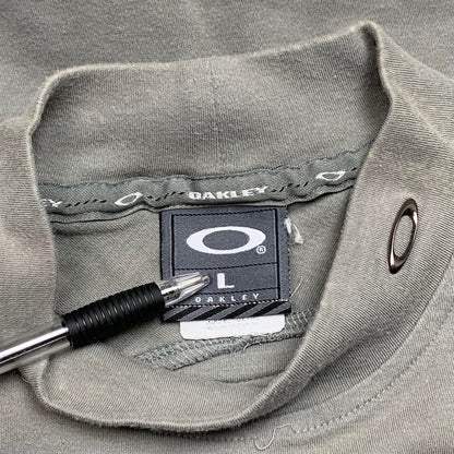 Oakley Software 00s light grey long sleeve tee