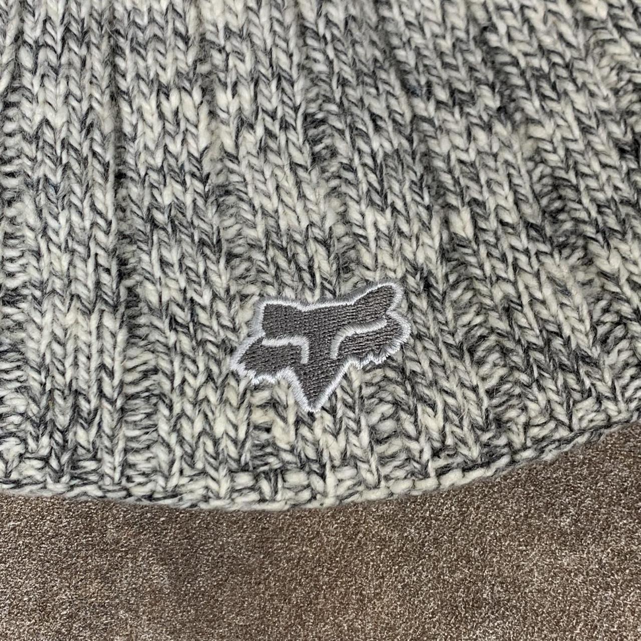 Fox Racing 00s fleece white grey beanie
