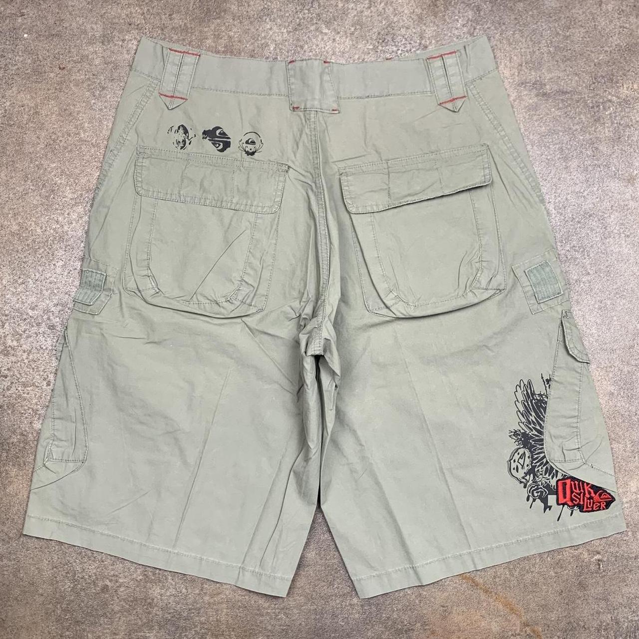 Quiksilver 00s green graphic baggy cargo shorts
