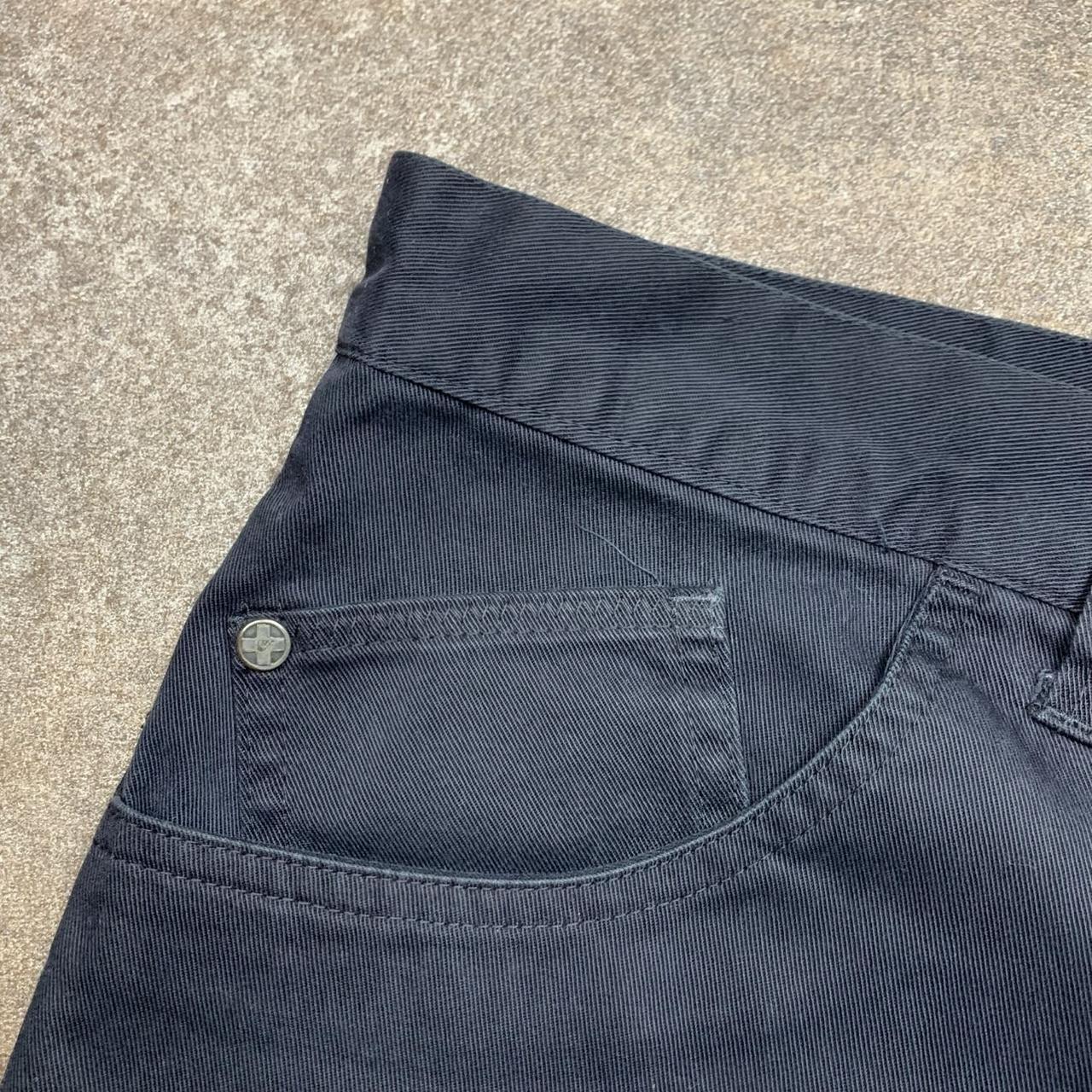Quiksilver 00s black navy graphic baggy jorts