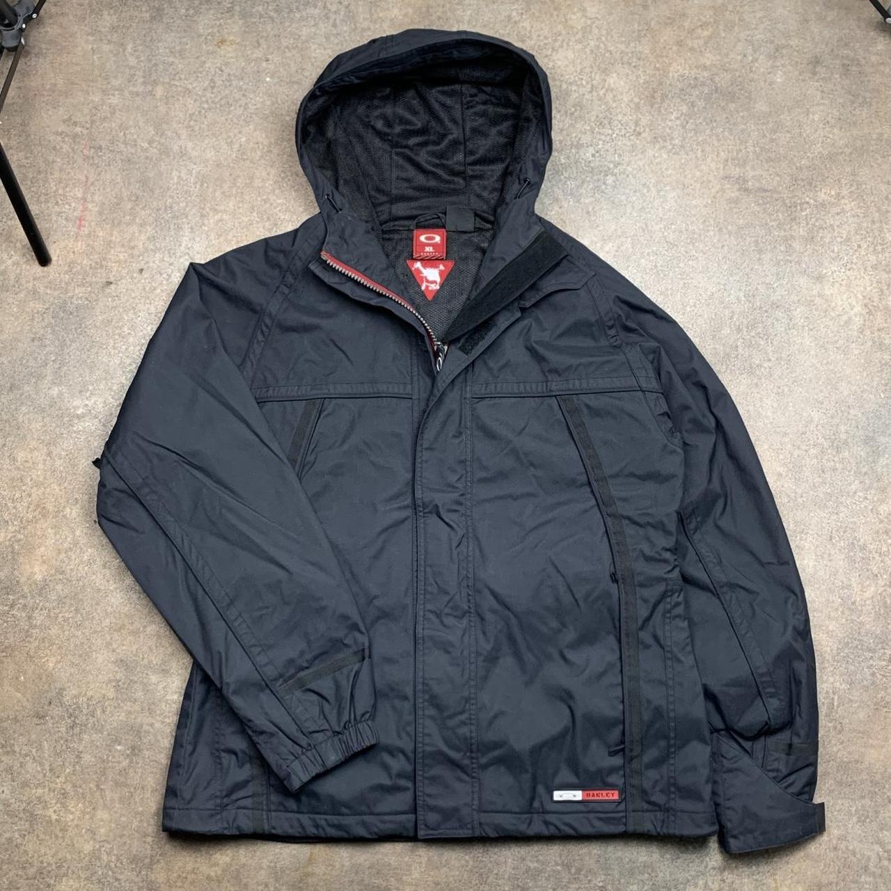 Oakley Software 00s black ski lined coat