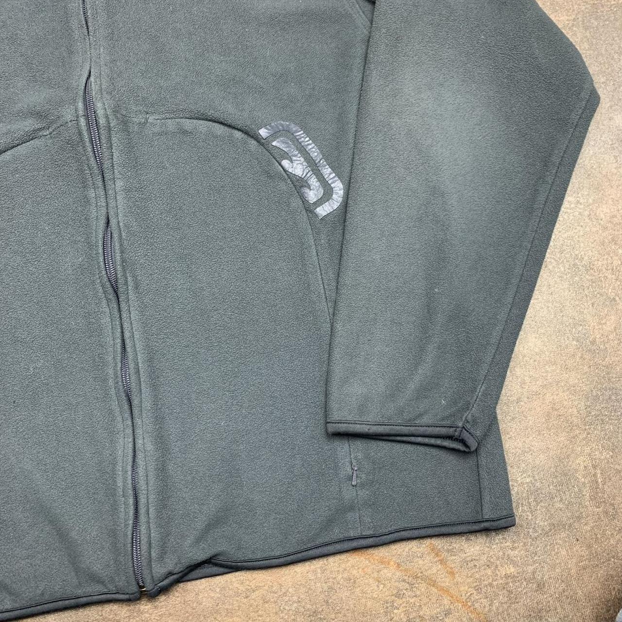 Billabong 00s graphic fleece (L)