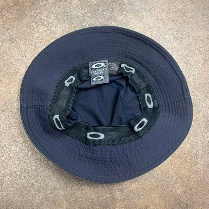 Oakley Software 90s dark navy pocket bucket hat