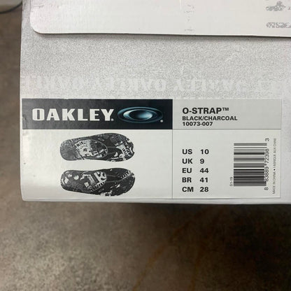 Oakley 00s deadstock black flip flops (9)