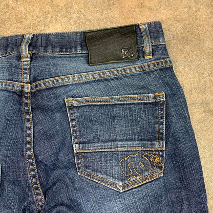 DC Shoes graphic straight leg navy denim jeans